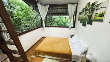 Habitación cuádruple familiar, varias camas | Wifi gratis y ropa de cama
