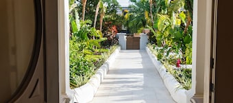 Hillcrest Boutique Hotel, Main Villa Ground Floor King