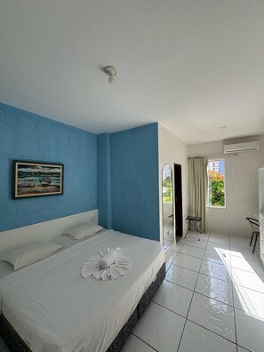 Double Room | In-room safe, free WiFi, bed sheets