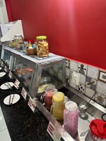 Desayuno completo incluido todos los días 