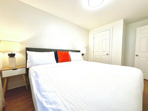 1 chambre, fer et planche à repasser, Wi-Fi, draps fournis