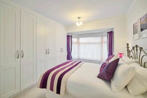 3 bedrooms, iron/ironing board, travel crib, WiFi