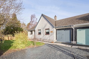 Exterior - Host & Stay | Audrey's Cottage (Kirk Yetholm)