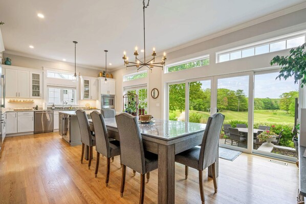 House, Multiple Beds, Hot Tub, Golf View (Villa at the 9) | Dining - Golf-front Personal Arcade Hot tub Outdoor Kitchen (Old Orchard Beach)