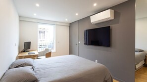 1 bedroom, iron/ironing board, free WiFi, bed sheets - Morro Premium Apartment w/ Free Parking (Vila Nova de Gaia)