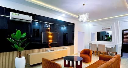 The12 by Naji Resort