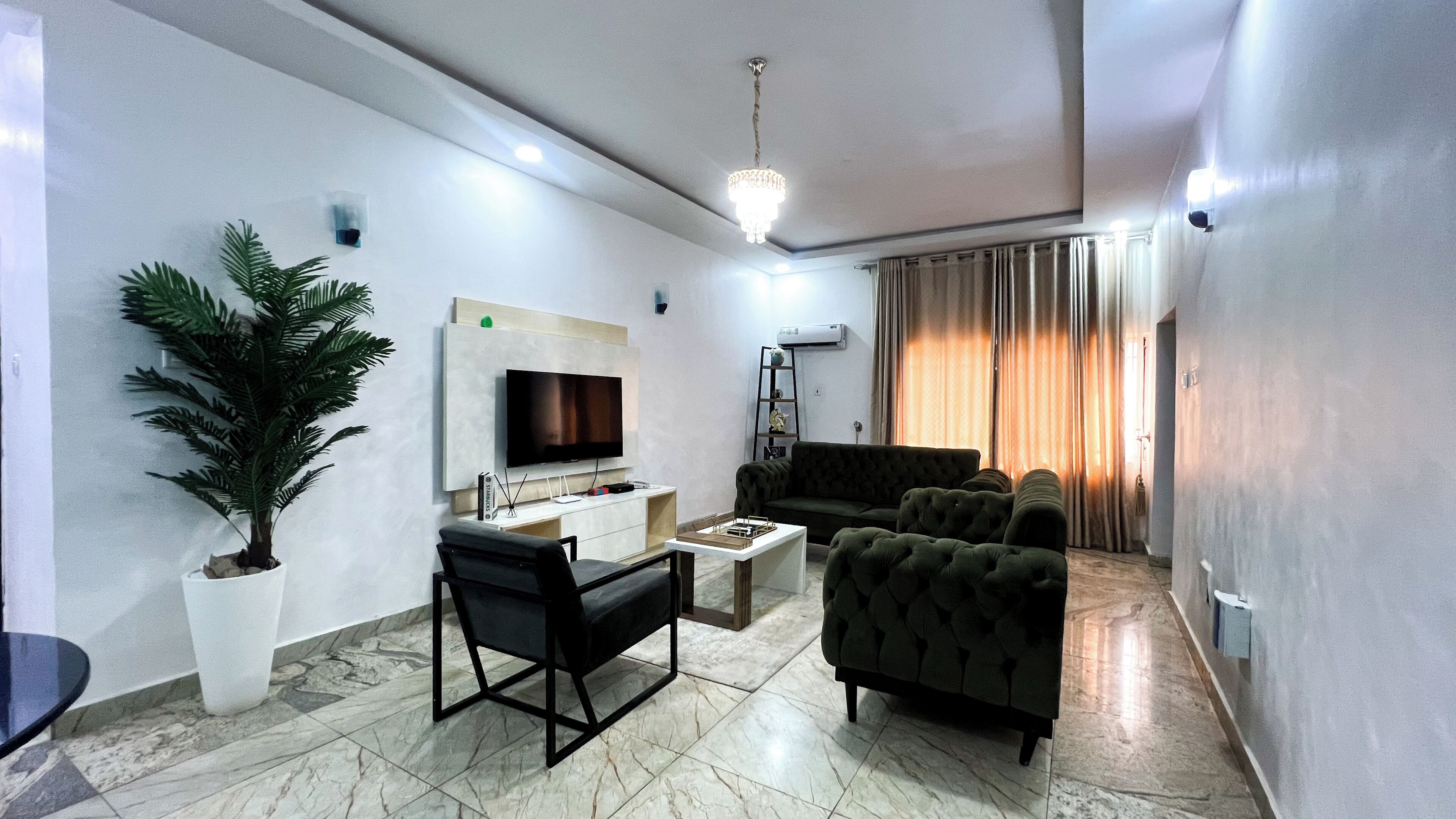 Appartamento Premium, 2 camere da letto, cucina | Area soggiorno | Smart TV 40 pollici con canali satellitari, Netflix