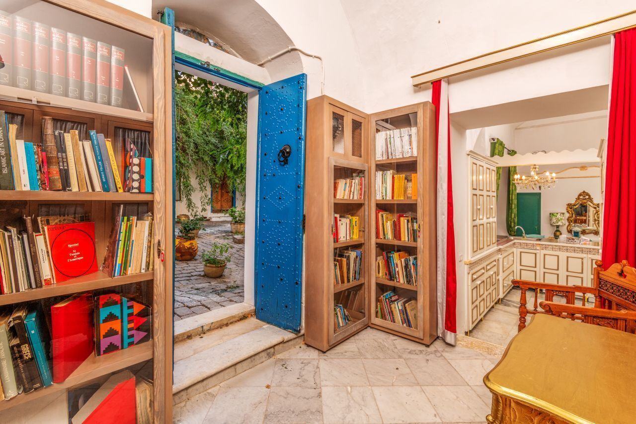 บริเวณประตูทางเข้า