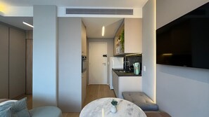 Apartemen Comfort, balkon | Interior