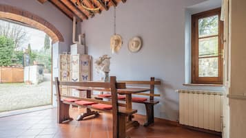 Villa, Patio, Garden View | Dining room