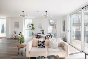 Leilighet | Oppholdsområde