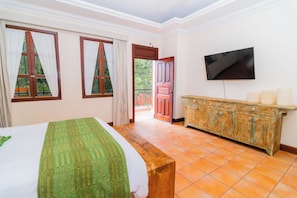 10 Schlafzimmer, Bügeleisen/Bügelbrett, kostenloses WLAN, Bettwäsche