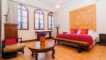 10 bedrooms, iron/ironing board, free WiFi, bed sheets