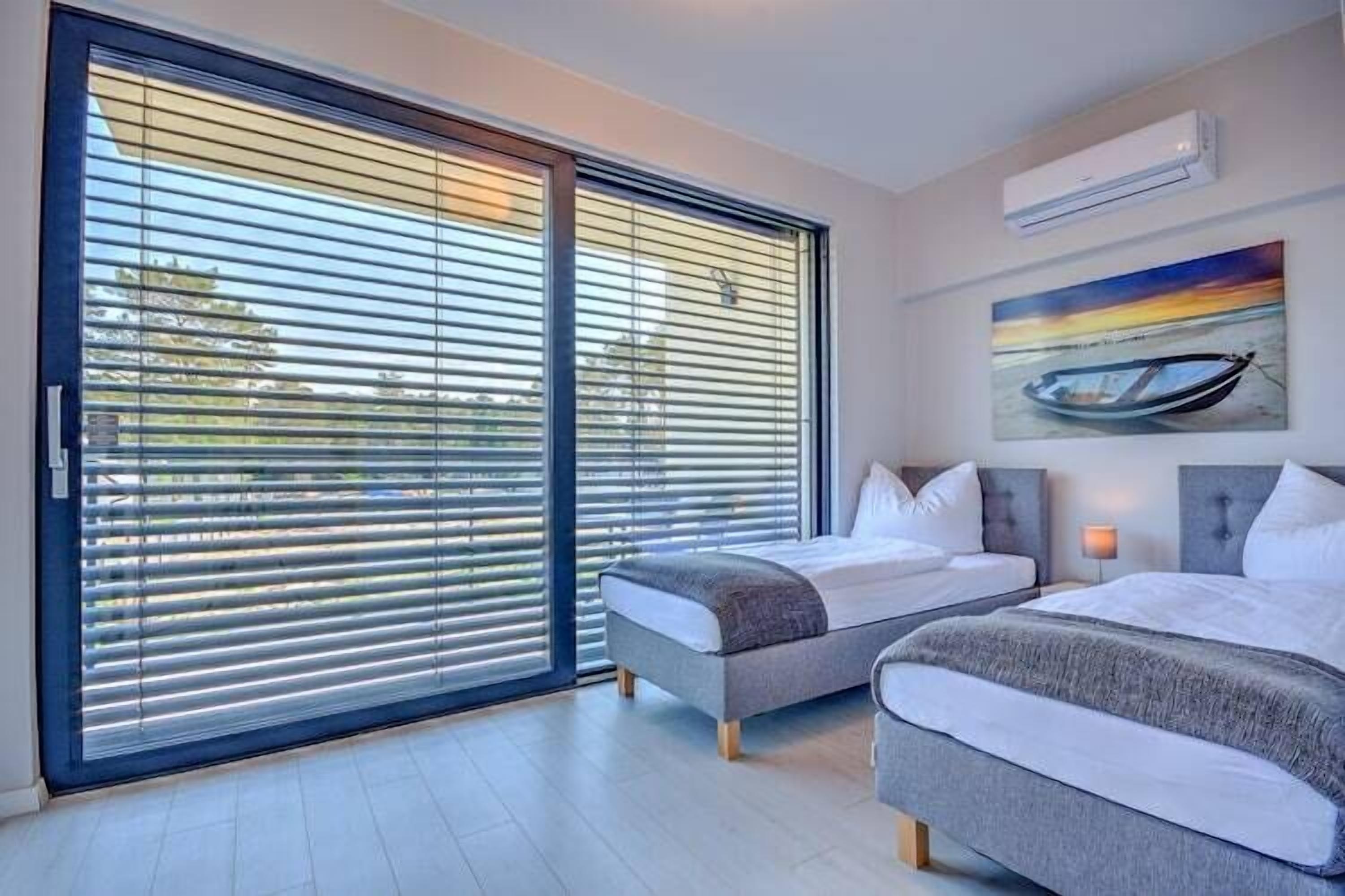 2 bedrooms, iron/ironing board, travel cot, free WiFi