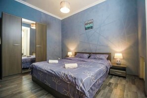 1 bedroom, iron/ironing board, WiFi, bed sheets - Agmashenebeli Lilu's Apartment 1 (T'bilisi)