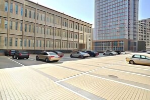 Ubetjent parkering (inkludert)