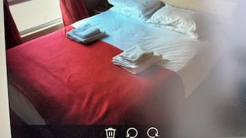 3 chambres, fer et planche Ă repasser, Wi-Fi, draps fournis