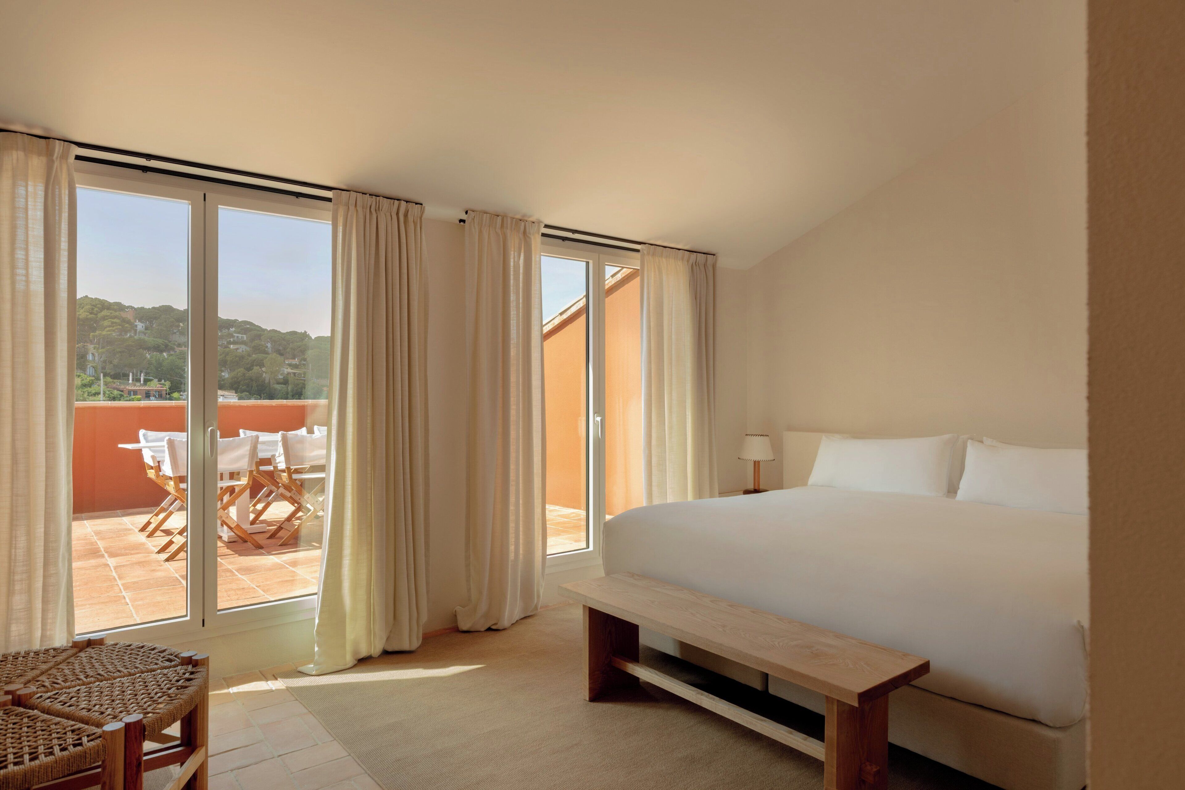 Suite (Victoria)