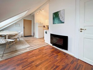 Casa, 2 habitaciones, vistas a la ciudad | Restauración