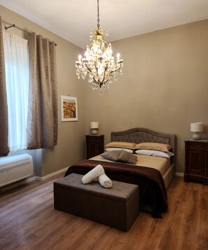 Deluxe Double or Twin Room, 1 King Bed, Non Smoking, Garden View