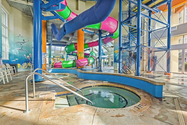 Innenpool, Außenpool