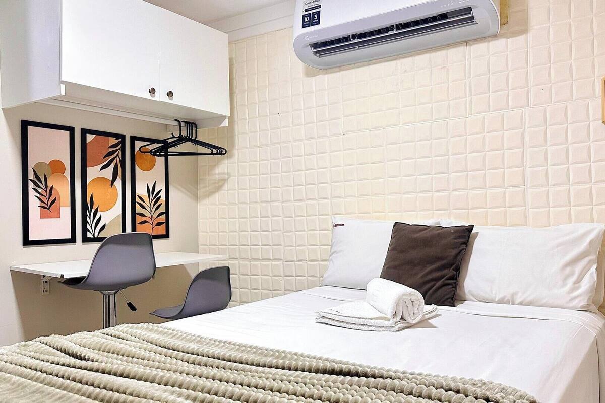 Traditional Suite | 1 bedroom, WiFi (free)