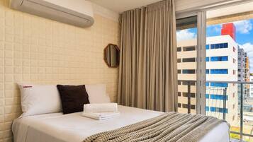 Traditional Suite | 1 bedroom, WiFi (free)