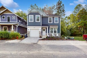 Exterior - South Haven retreat w/ access to Harbor Club Resort amenities (South Haven)