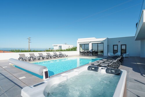 Villa Gold with ocean view