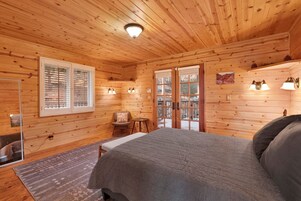 2 habitaciones, decoración personalizada y muebles diferentes