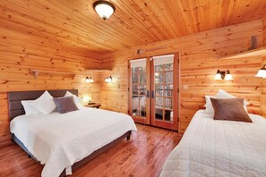 Cabin, Multiple Beds, Hot Tub, Mountain View (2520) | 2 bedrooms, individually decorated, individually furnished, bed sheets
