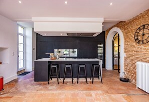 Fridge, microwave, oven, coffee/tea maker - Château Soules - Swimming pool - Lake - Quiet (Lavaur)