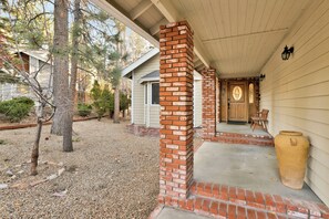Exterior detail - Sacred Stone Retreat #2506 (Big Bear Lake)