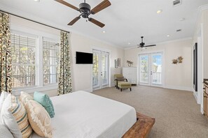 5 Schlafzimmer, Bügeleisen/Bügelbrett, kostenloses WLAN, Bettwäsche