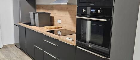 Microwave, oven, stovetop, dishwasher