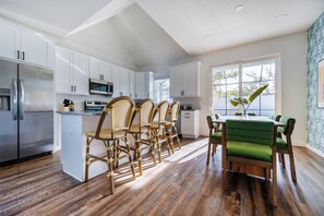 Dining - Luxury Tampa Heights Pool Home Retreat w/ Hot Tub & Modern Design (Tampa)