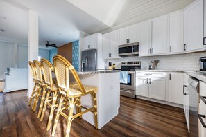 Fridge, microwave, oven, stovetop - Luxury Tampa Heights Pool Home Retreat w/ Hot Tub & Modern Design (Tampa)