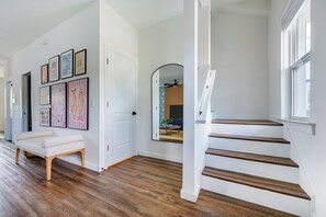 Interior - Luxury Tampa Heights Pool Home Retreat w/ Hot Tub & Modern Design (Tampa)