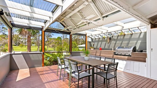 Nordic Fairway - Pet Friendly - 10 mins to Hyams Beach