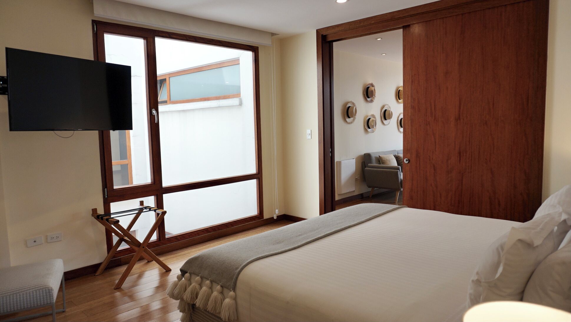 1 bedroom, iron/ironing board, travel crib, WiFi