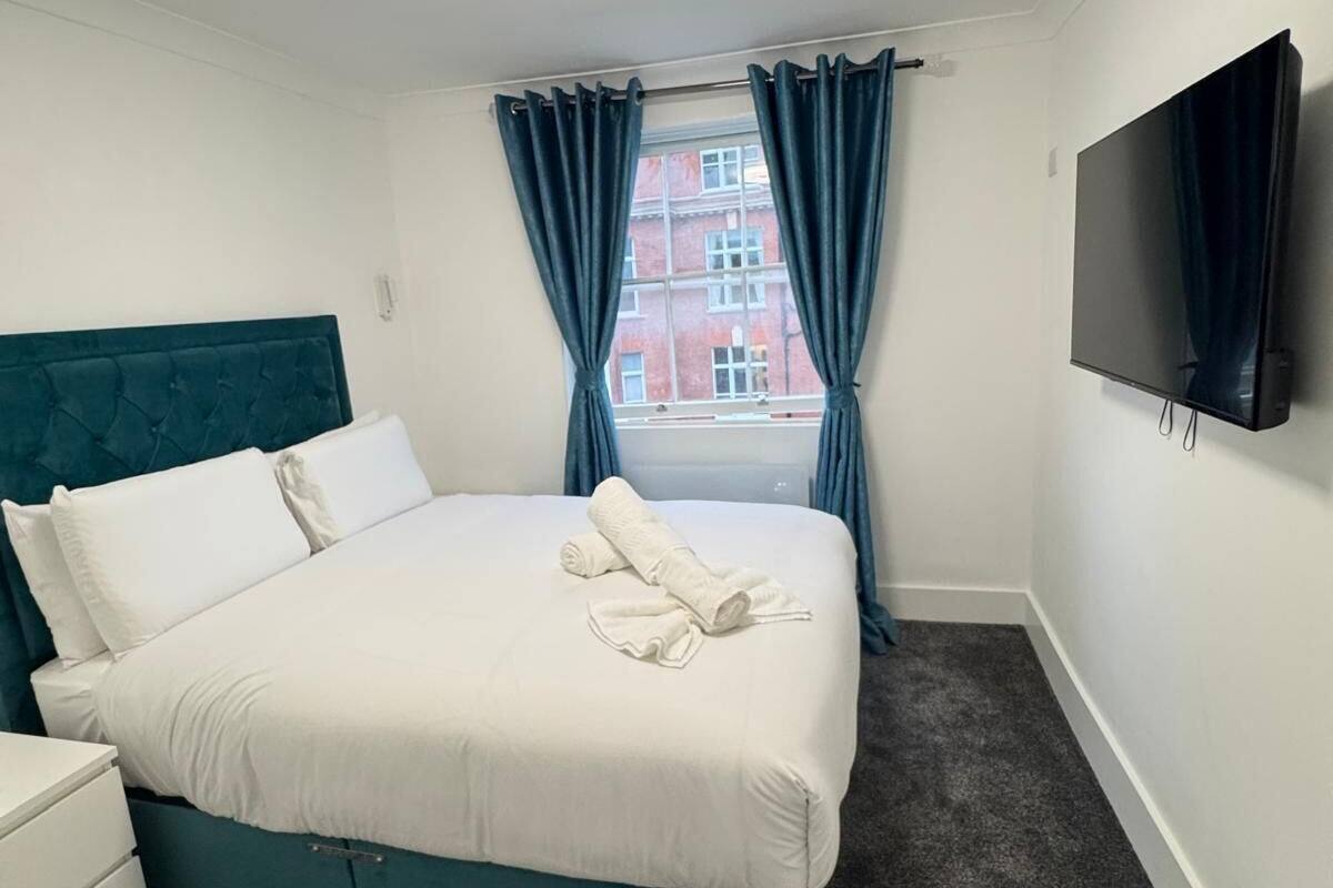 Deluxe Double Room, Ensuite | 1 bedroom, free WiFi