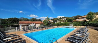 T2 Dolce & Vita C3 sea and pool view