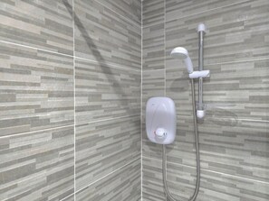 Departamento | Baño | Regadera, amenidades de baño gratuitas, secadora de cabello, toallas 