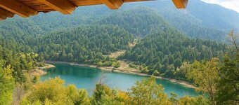 Aithra Luxury Suites, Superior Lakeview Suite