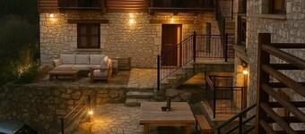 Aithra Luxury Suites, Junior Lakeview Suite