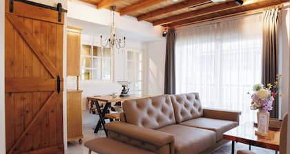 Kozani Central Nest - Homely Vibes