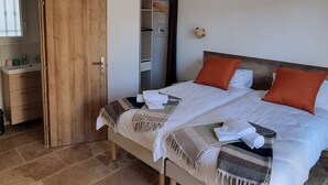 Dobbelt- eller tomannsrom – deluxe, bassengutsikt