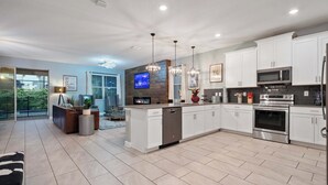 Unclassified image, 3 of 55, button - 2856bd SL in Orlando (Kissimmee)