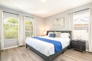 6 bedrooms, iron/ironing board, free WiFi, bed sheets - Family 6BR Resort Villa | Pool & Spa near Disney (Kissimmee)