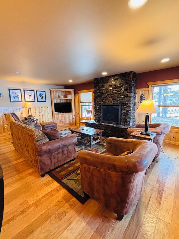 Lakefront Luxe - Antler Cottage A 3-level Retreat On The Whitefish Chain - Minnesota